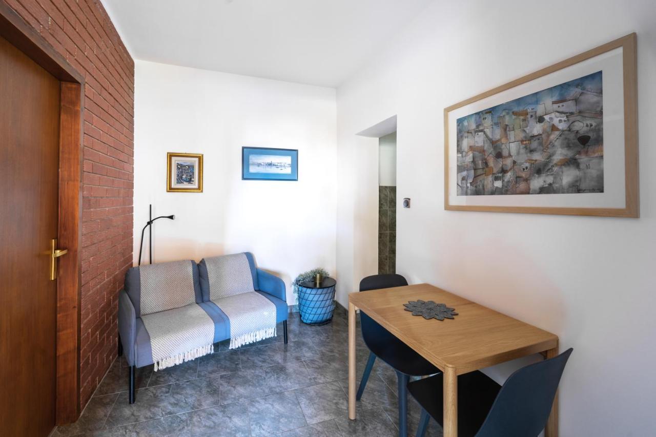 Erika Apartment Krk Town Exterior photo