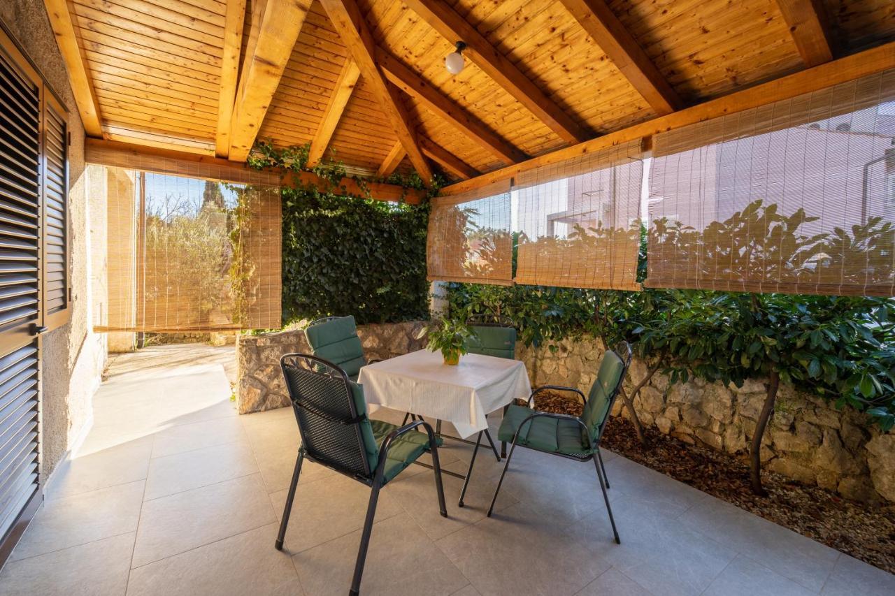 Erika Apartment Krk Town Exterior photo
